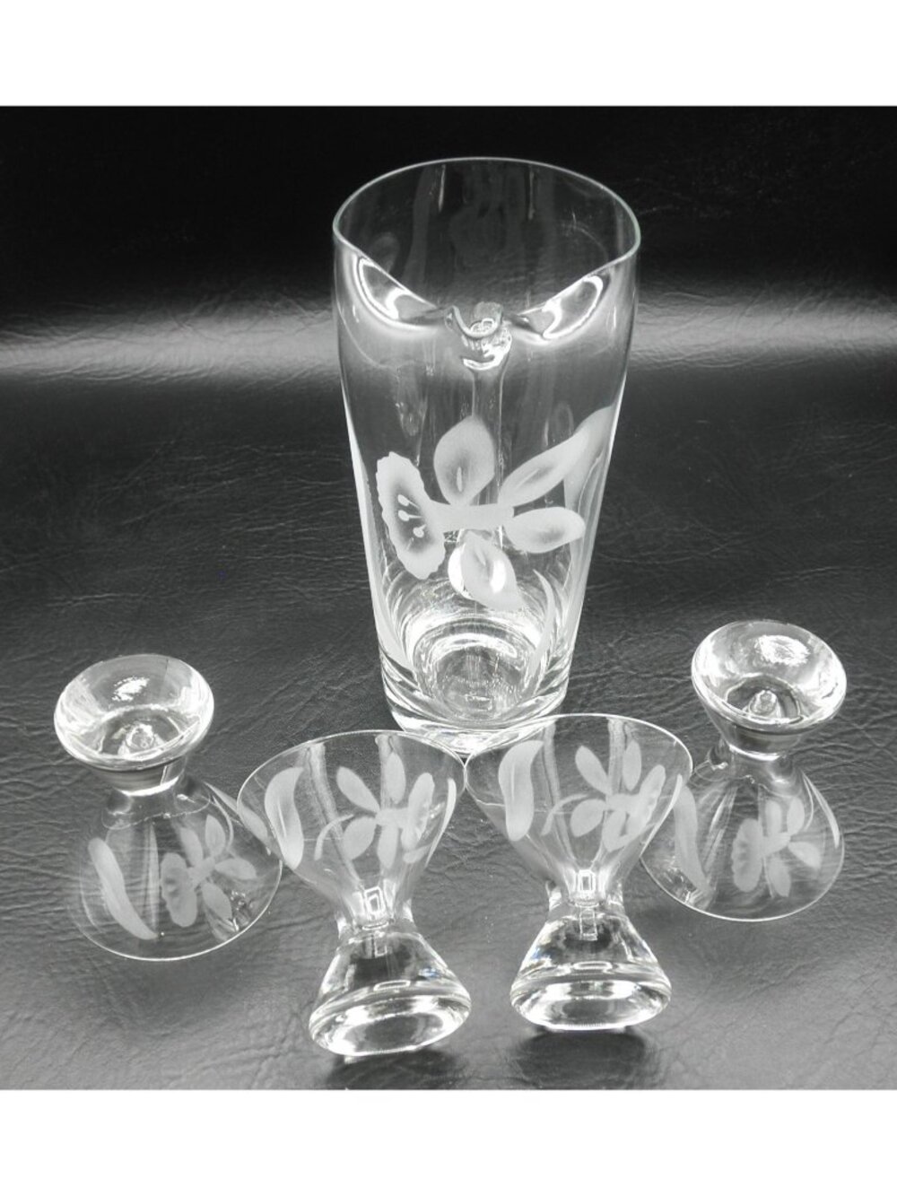 MCM Frosted Daffodil Glass Cocktail Set Pitcher w/ Four Stemless Martini Glasses